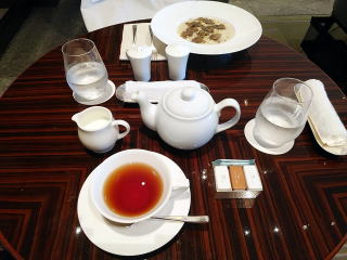 パレスホテル東京「ザ パレスラウンジ」