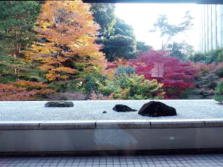 東京港区白金台シェラトン都ホテル「ラウンジ バンブー」