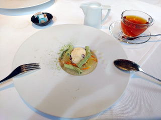 ガーデンテラス紀尾井町 フレンチレストラン「ル・ファヴォリ」