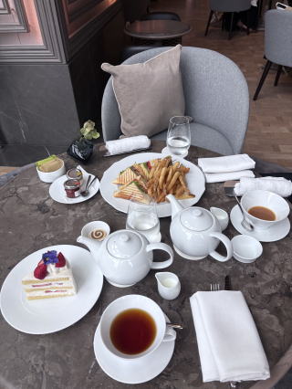 ジャヌ東京「ジャヌ ラウンジ&ガーデンテラス」