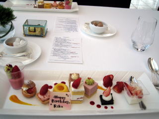 ザ・プリンスパークタワー東京 レストラン ブリーズヴェール デザートプレート