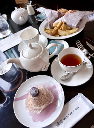 「ザ ロイヤルパークホテル アイコニック東京汐留」バー・ラウンジ「THE BAR」