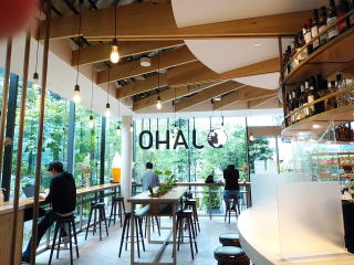 港区JAHOコーヒー店内