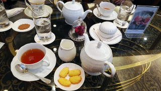 ロイヤルパークホテル「ロビーラウンジ フォンテーヌ」